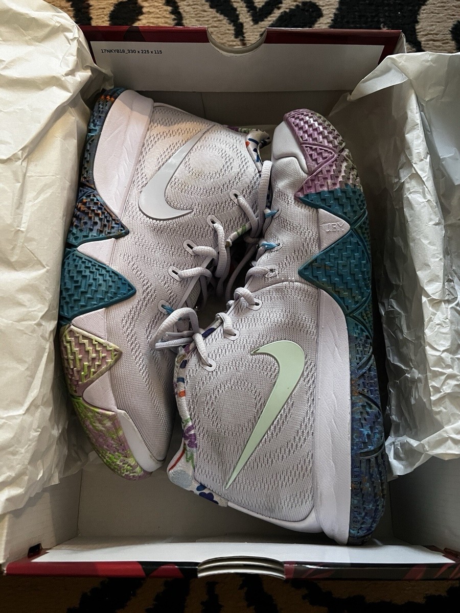 Nike Kyrie 90s Decades Size 943806-902