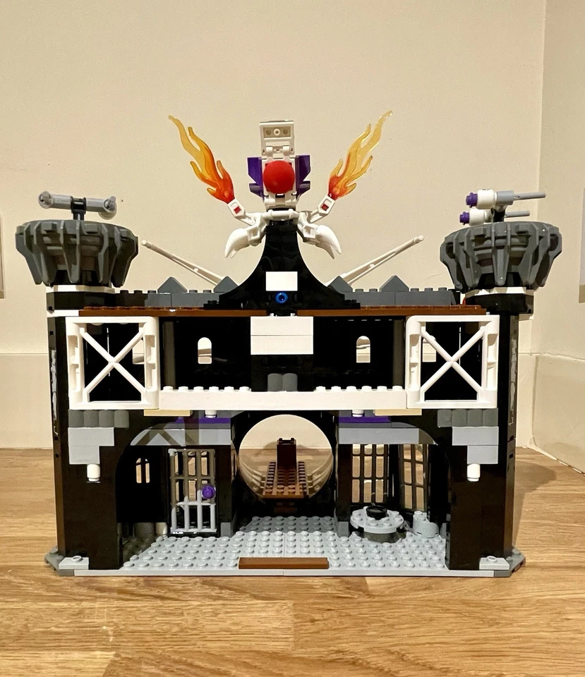 LEGO Ninjago 2505 Garmadon's Dark Fortress, photo 3 of 5