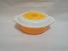 VTG PYREX Daisy/Sunflower Oval 1 1/2 Qt Ovenware Casserole W/Lid #043