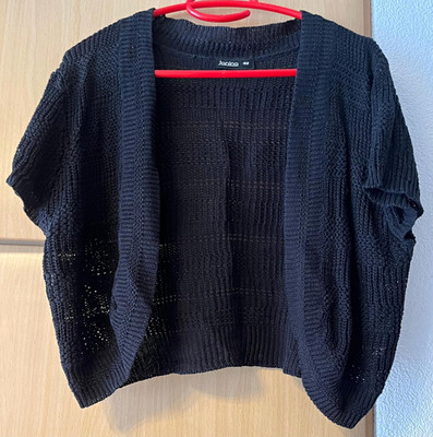 Damen Strickjacke Gr. 46 Schwarz Kurzarm Grobstrick Uni Freizeit