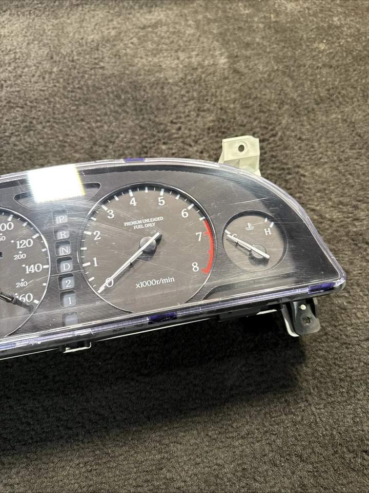 Cuadro de instrumentos velocímetro Infiniti Q45 1997 139 k OEM Foto 3 de 4