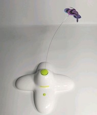 AFP Butter-Fly Interactive Cat Toy with 2 Flutter Bug Rotating Replacements