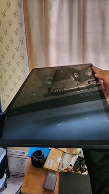 Samaung Galaxy Tab S7+ 5G -T976 128 GB With Cracked Screen