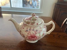 Johnson Brothers Rose Chintz Teapot England 4 cup