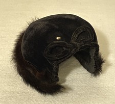 Antique Baby Bonnet With Fur 26