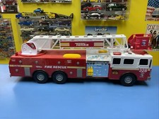 Tonka Fire Truck Rescue Lights Sounds 2011 23" Super Sized 328 Toy 06735 Red