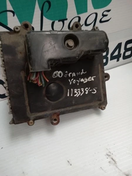 Chrysler Grand Voyager TCM 2000 Foto 2 de 4