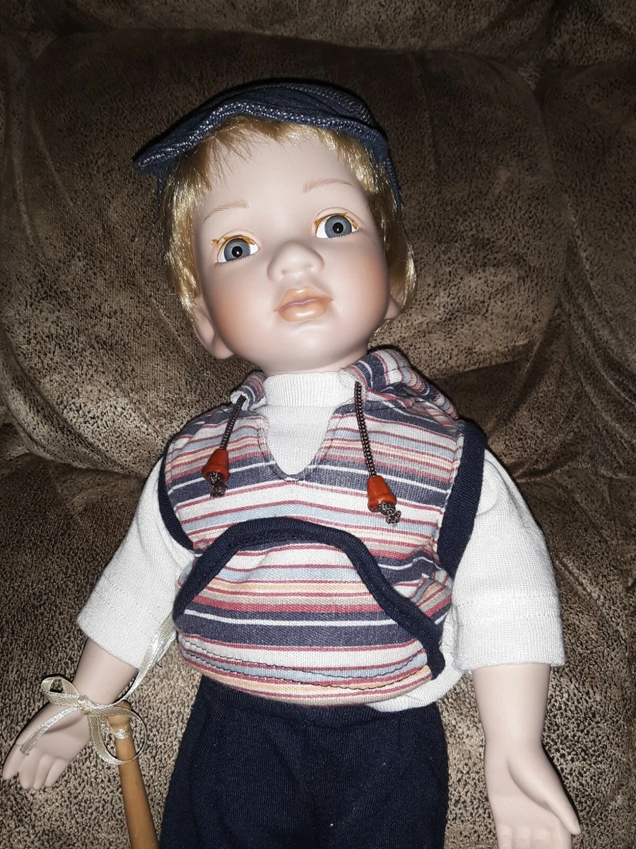 Delton Products Corp Fine Collectables 16