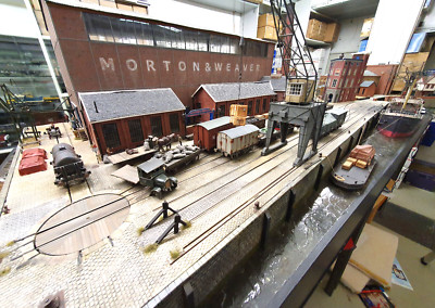 Spur 0 Eisenbahnanlage UK Hafenanlage Morton&Weaver Module Funktion +SOUND Licht