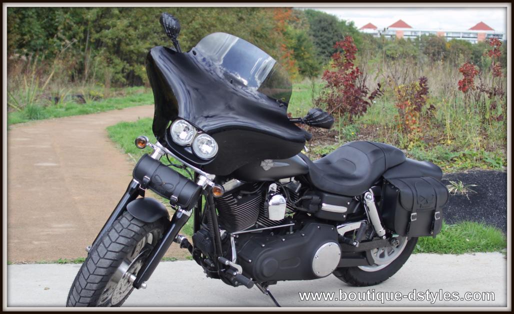 Sacoche de fourche moto custom en cuir noir véritable avec crâne Skull
