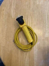 LumaPro 6YF71 Plug In Hand Lamp Yellow 14’ Cord Tested & Working 