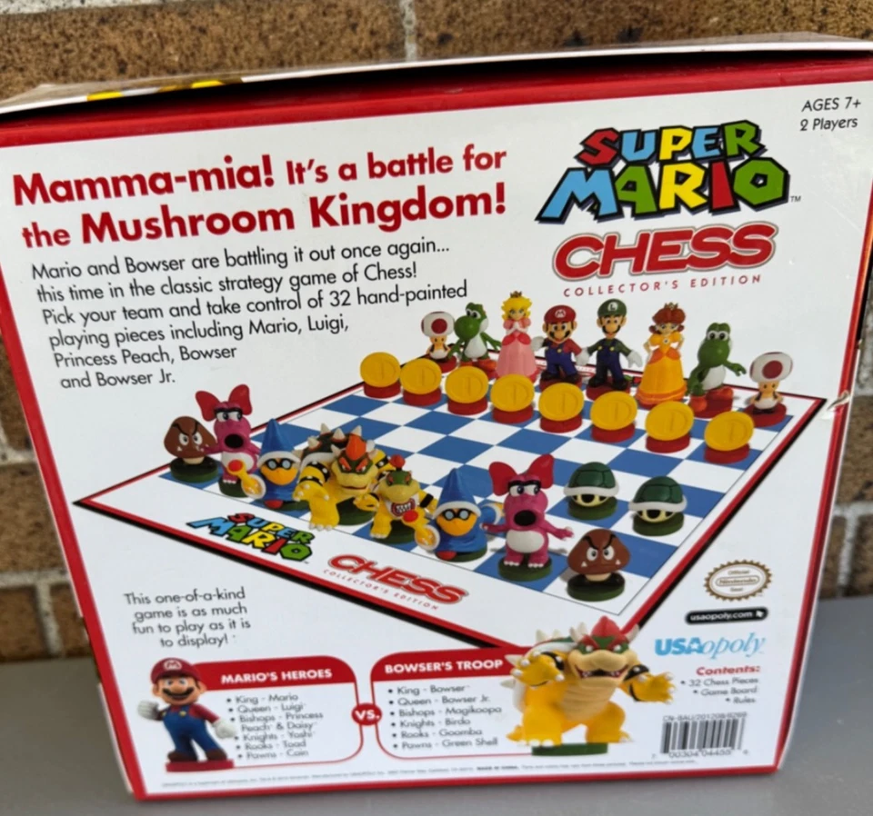 Nintendo Super Mario Chess Set Game Collectors Edition Tin Complete 2009 - Image 3 of 4