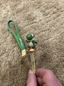 Nintendo DS Yoshi Collectors Edition Character Stylus 2007 With DS Wristband