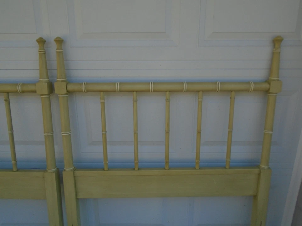 Juego de 2 cabeceros Henry Link póster imitación bambú tamaño doble par Bali Hai Regency Foto 4 de 4