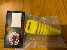 RNR Rip n roll Exhaust Bung Small 2 Stroke For Jet and power washing Mx Yellow
