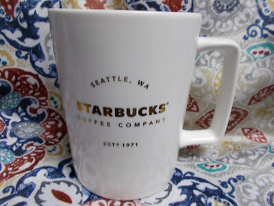 Starbucks Mug Seattle Wa est. 1971 Coffee Company Gold Foil Lettering 16oz 2016