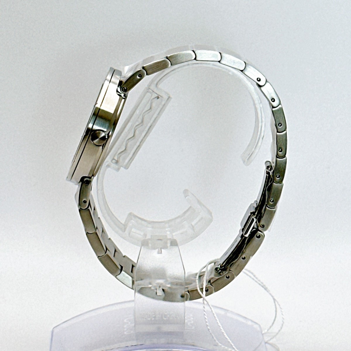 NY0N001 Issey Miyake To Tio Yoshioka Tokujin Designed IM