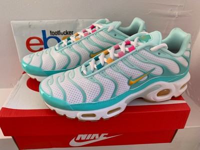 teal air max plus