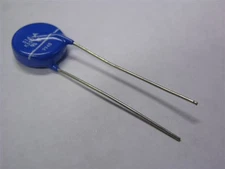 5 Epcos / TDK S14K550 / B72214S0551K101 550V Imax=4500A Metal Oxide Varistors