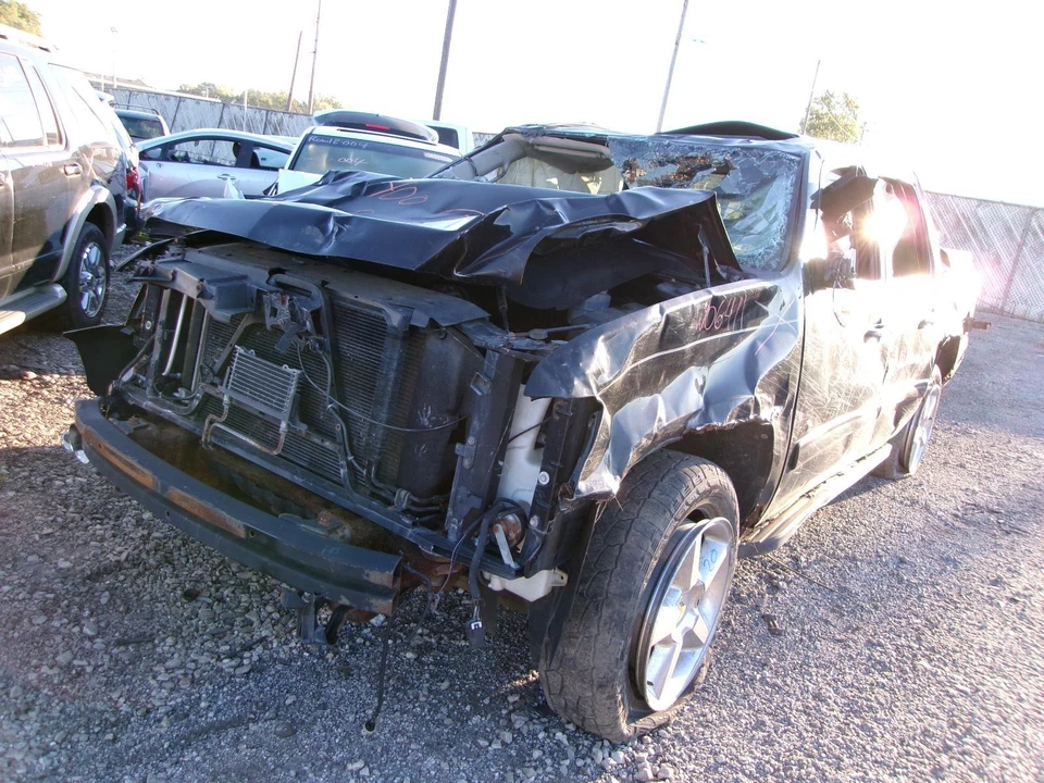 Cilindro maestro de freno usado se adapta a: Chevrolet Avalanche 1500 2011 grado A Foto 2 de 4