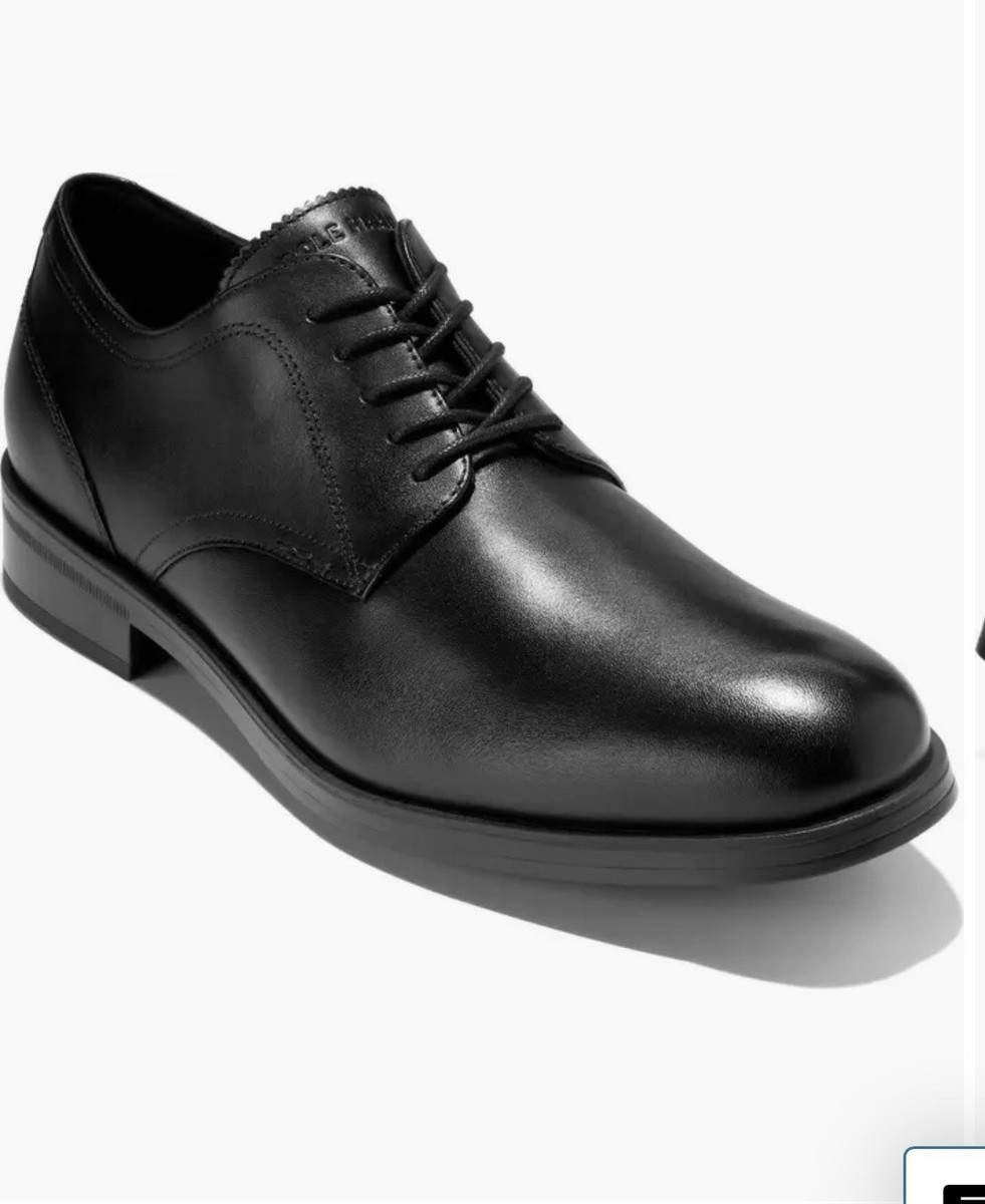 Cole Haan Men display picture 2