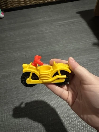 VINTAGE FISHER PRICE Little People 994 PLAY FAMILY CAMPER YELLOW MOTORCYCLE BIKE