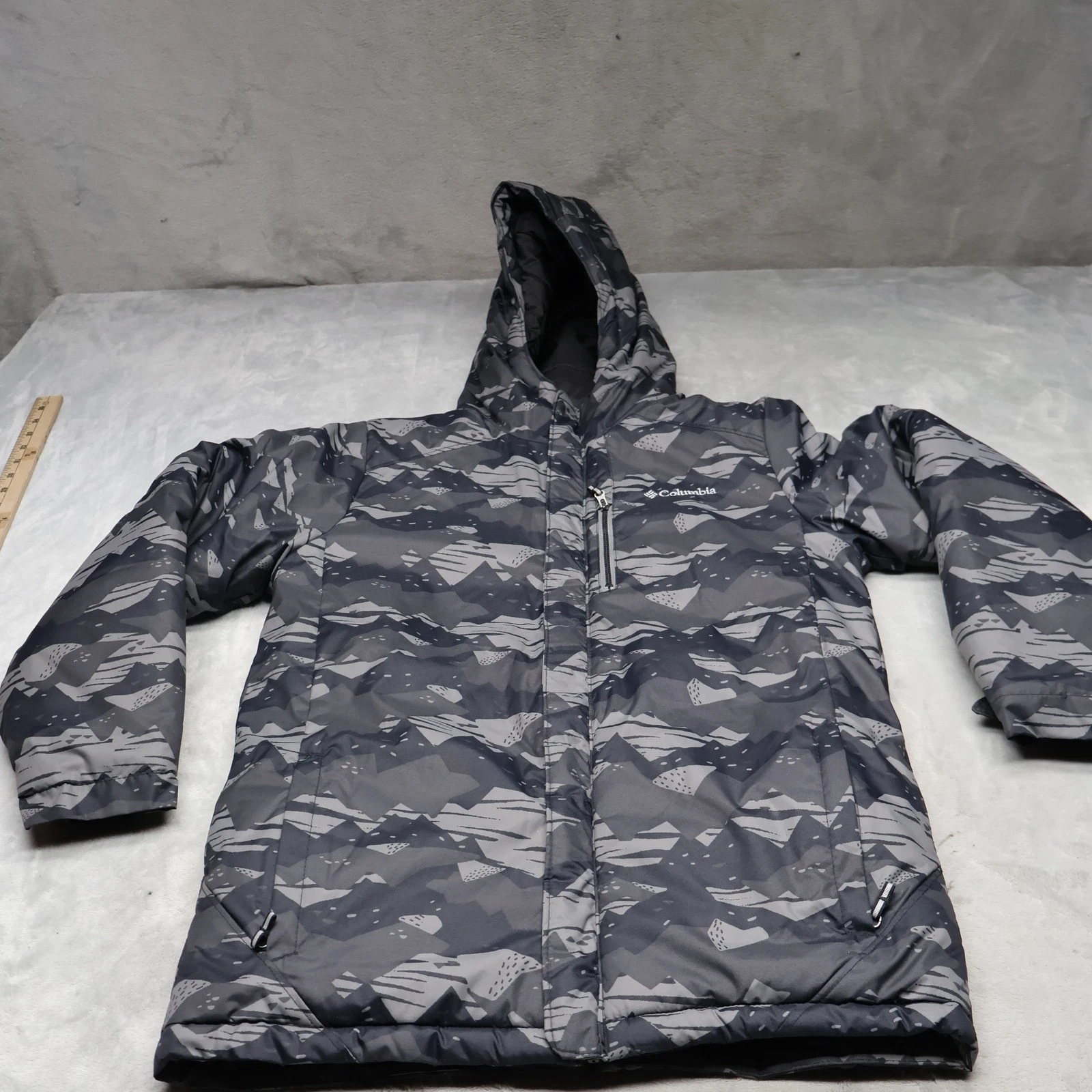 Columbia Jacket Boys Large 14/16 Black Geometric Alpine Free Fall Ski Insulated