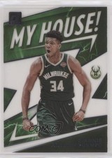 2019-20 Panini Clearly Donruss Clearly My House Giannis Antetokounmpo #2 zj3