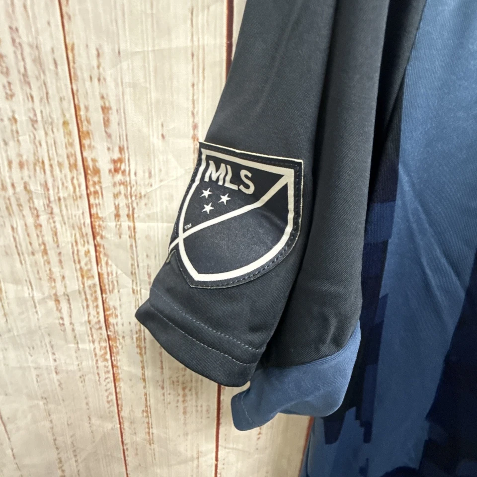 Camiseta deportiva azul Adidas visitante de fútbol Los Angeles Galaxy 2019/20 talla 2XL usada Foto 4 de 4