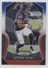 2019 Panini Prizm Red White & Blue Prizm Jordan Akins #135 ut4