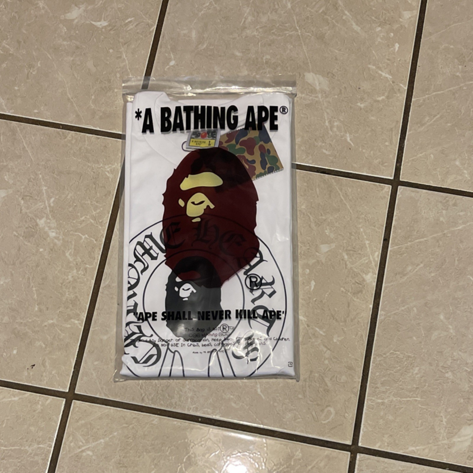 A Bathing Ape Ape Head Graphic Logo Cotton Jersey White Men's Crew Neck Tee thumbnail 2