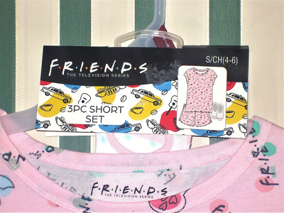 NWT Women's Sleepwear Size Small Friends Starlight Pink 3 Piece Short Set
