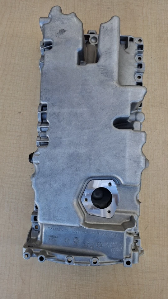 Cacerola de aceite Volvo - Original Volvo PARA C30 C70 S40 V50 30777234 Foto 4 de 4