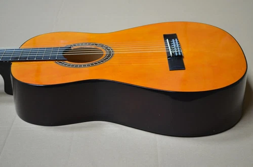 Gitarre,4/4, Konzert-verschiedene Modelle zur Auswahl, Lern- u. Schulgitarre!n