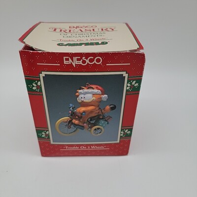 Vintage Enesco Garfield Trouble on 3 Wheels Tricycle Bike
