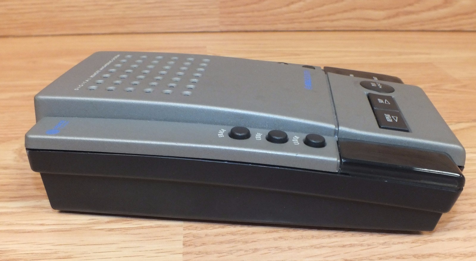 Bellsouth (2016) 4 Mailbox Digital Remote Answering Machine w/ A/C