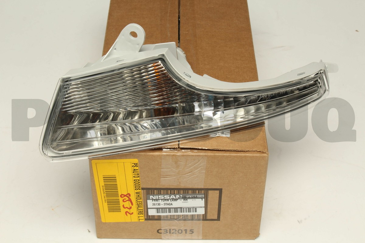 261303TA0A Genuine Nissan TURN SIGNAL LAMP ASSY-FRONT,RH 26130