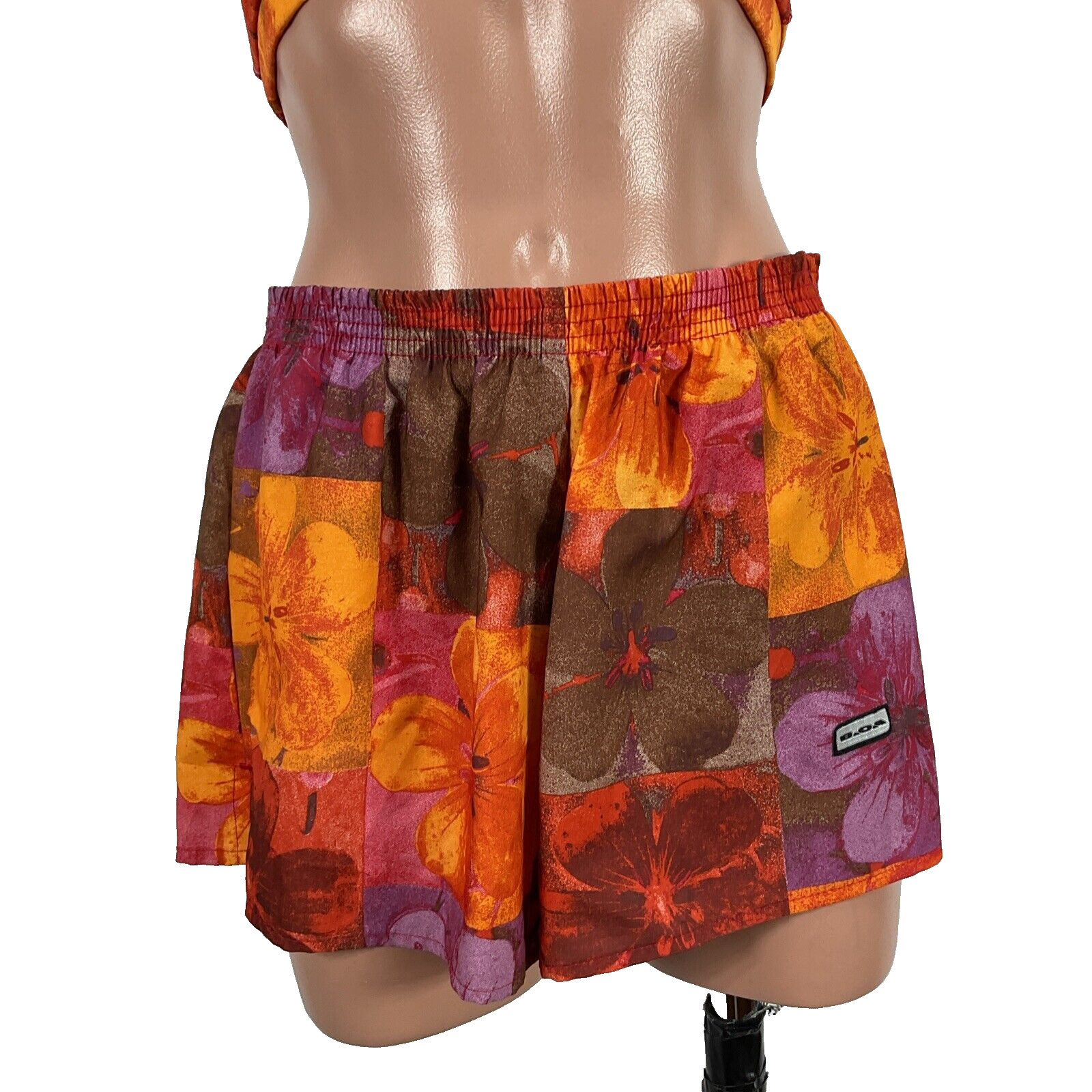 BOA Floral Pattern Half Split Lined Athletic Shor… - image 3