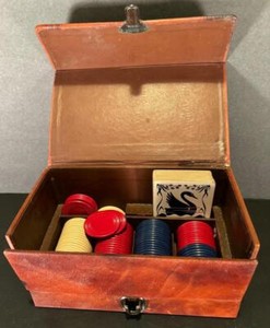POKER CHIP STORAGE CASE BOX WITH CARDS 100 PLUS RED BLUE WHITE CHIPS