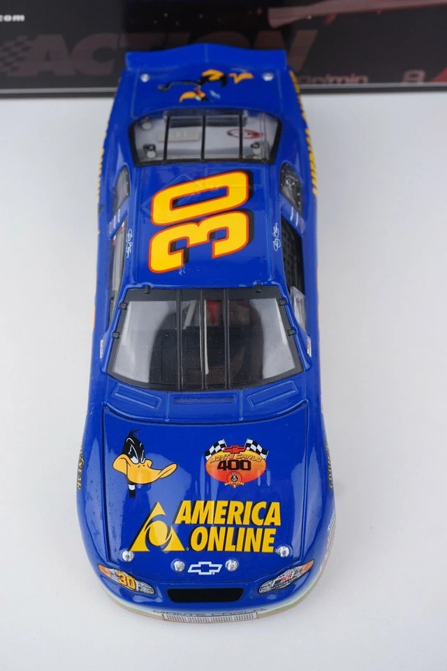 Raro Jeff Green #30 AOL Looney Tunes 2001 Monte Carlo 1:24 nascar RCCA 1 de 600 Foto 3 de 4