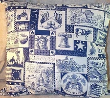 Home Décor’ Pillow 17" Square Patriotic Print Statue of Liberty Navy White