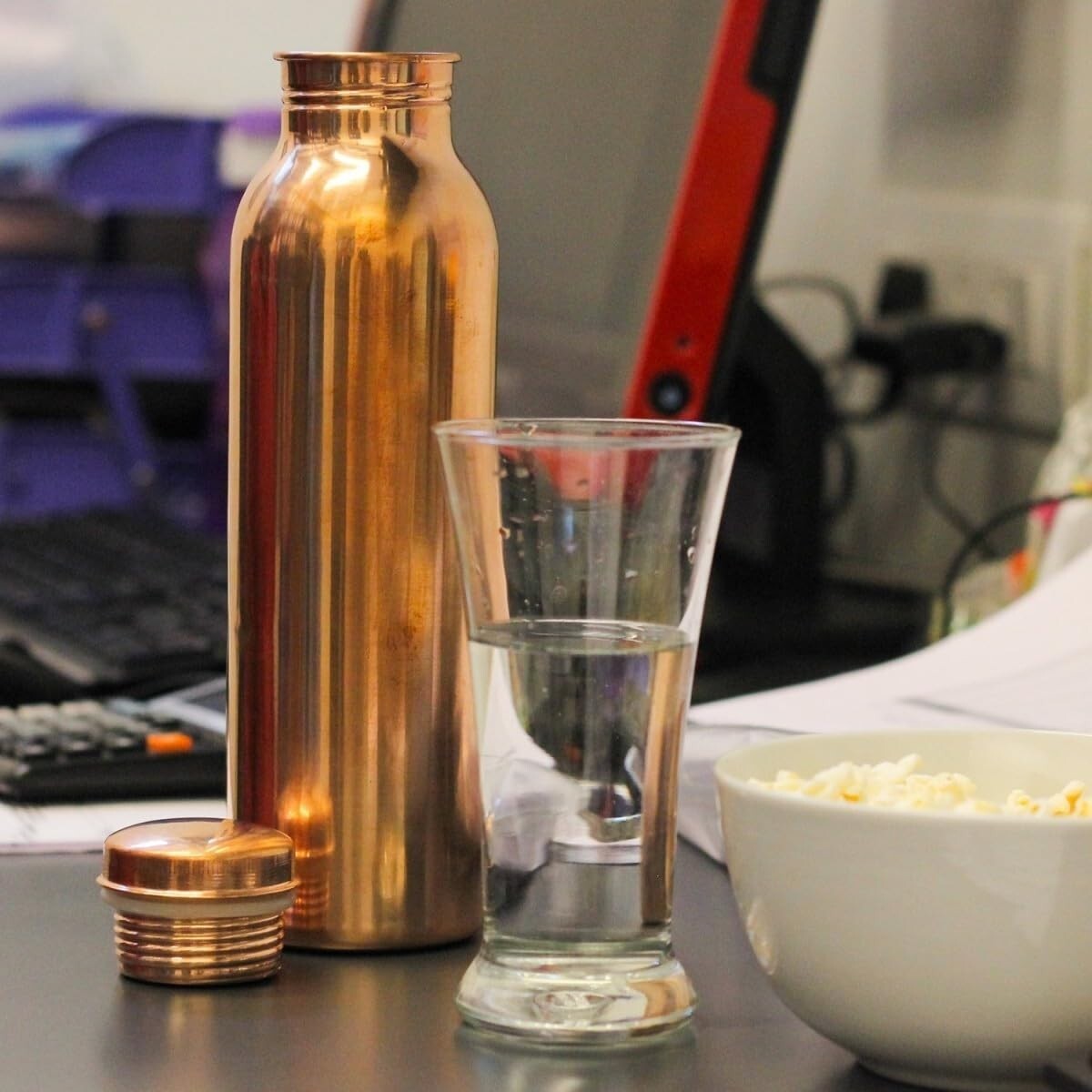 Handcrafted Pure Copper Water Bottle - 950ml, Hammered Design, Leak-Proof With 2 Copper Glasses