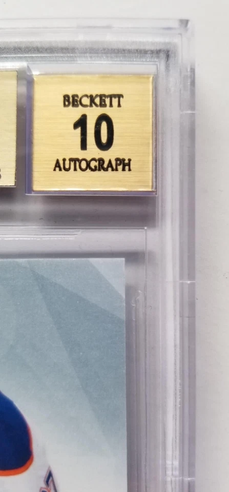 2015-16 Authentic Future Watch #226 Connor McDavid RC Auto /999 BGS 9.5 GEM MINT - Image 4 of 4