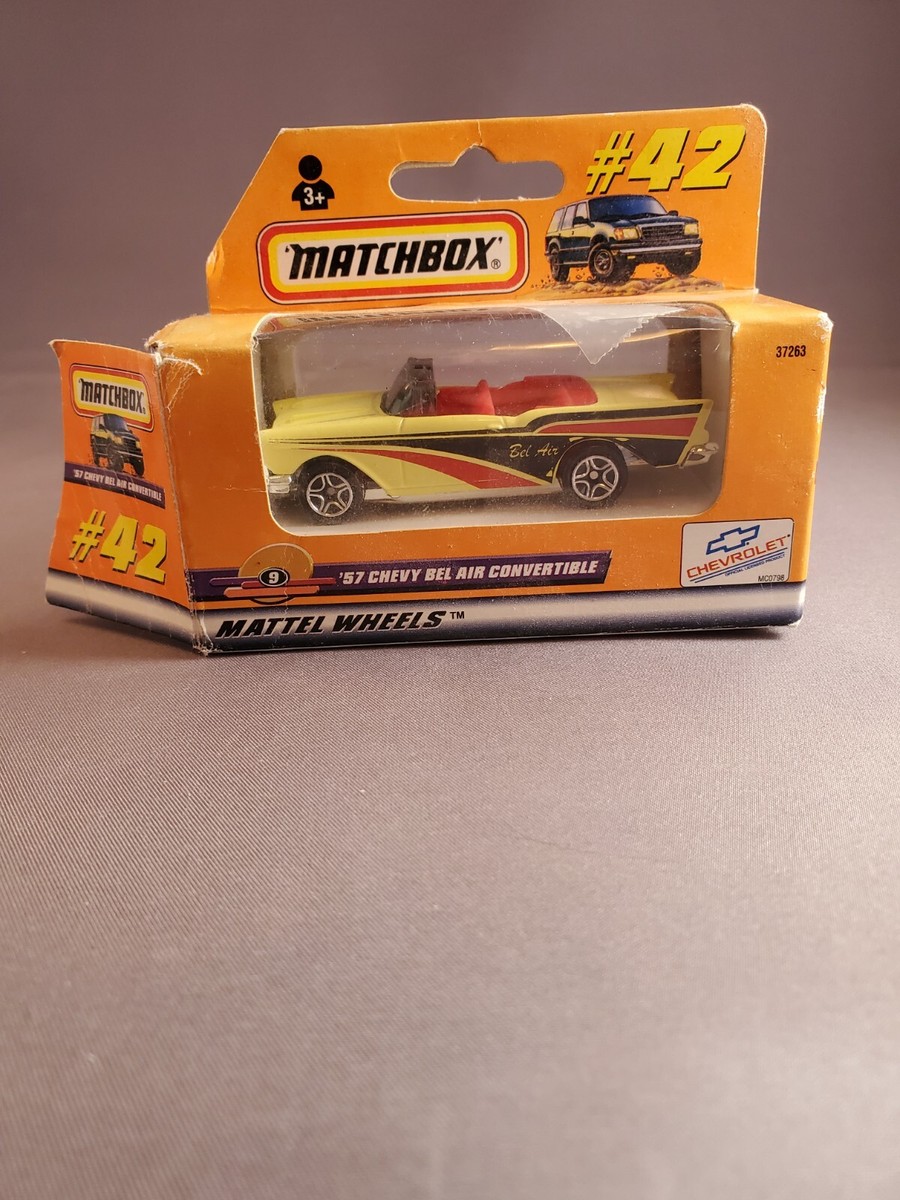 ミニカー MATCHBOX Chevrolet Bel Air Convertible 57 Chevy Bel Air Convertible Yellow Matchbox 42 1:64