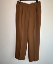 Aritzia Effortless Pant Pleated High-Rise Trouser Slacks Size 6 32 Inseam Brown