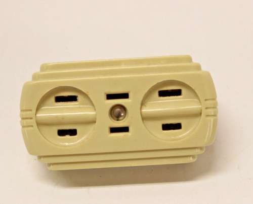 Vintage Eagle Triple Outlet Plug Adapter Ivory Art Deco UNGROUNDED UNTESTED