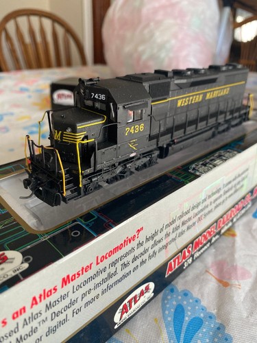 Atlas Western Maryland WM SD35 #7436 pintado personalizado HO DDC/DC modo doble ajedrez | Zustand: New: Other (See Details)