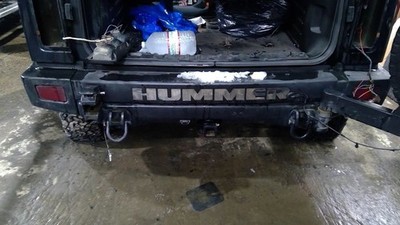 (LOCAL PICKUP ONLY) Rear Bumper Suv With External Spare Tire Carrier Fits 05 HUM