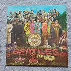THE BEATLES SGT.PEPPER'S LONELY HEARTS CLUB BAND - 1980 REISSUE VG+ VINYL