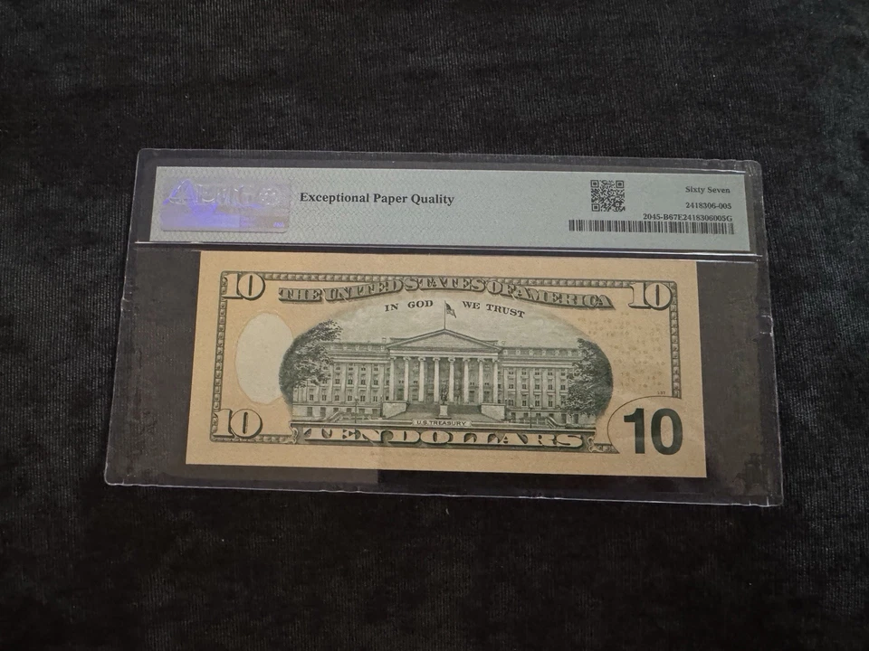2017A $10 Federal Reserve Note PMG 67 EPQ - Three Digit Low Serial - PB 00000105 - Image 2 of 2